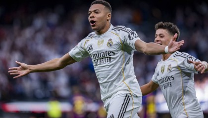 西甲-姆巴佩破门+失点贝林厄姆建功 皇马2-1胜10人巴萨