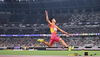 田径世锦赛-石雨豪男子跳远摘铜 中国队收获第3枚奖牌