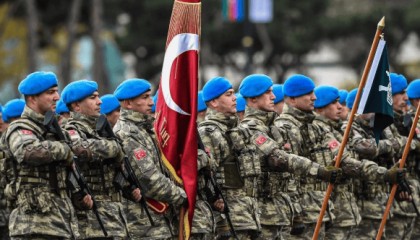 不参加九三阅兵？埃尔多安在天津现身，上合峰会谈俄乌冲突，土耳其对普京施压！