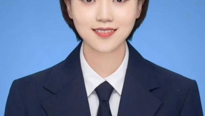 抗战胜利80周年大阅兵民兵方阵，有两名女生来自无锡地区