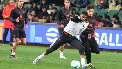 米兰锋线新星：康拉德·哈德尔的崛起与未来潜力