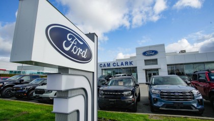 今天，加拿大“对等反击”美国