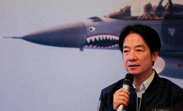 统一真的很近了！台军66架F16被美国扣留，解放军演习又出新招